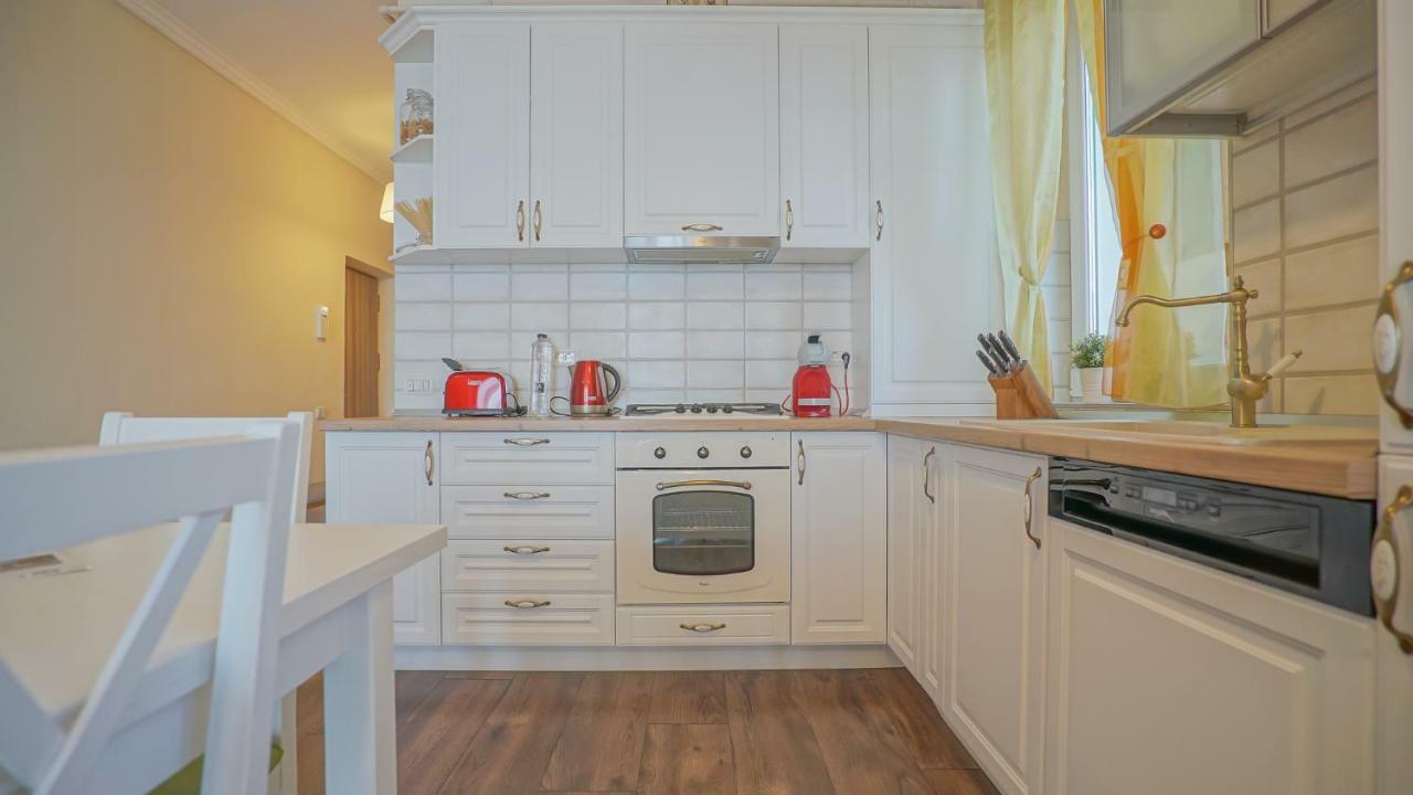 Cn2I Luxury Accommodation/Maior Cranta Braşov Extérieur photo