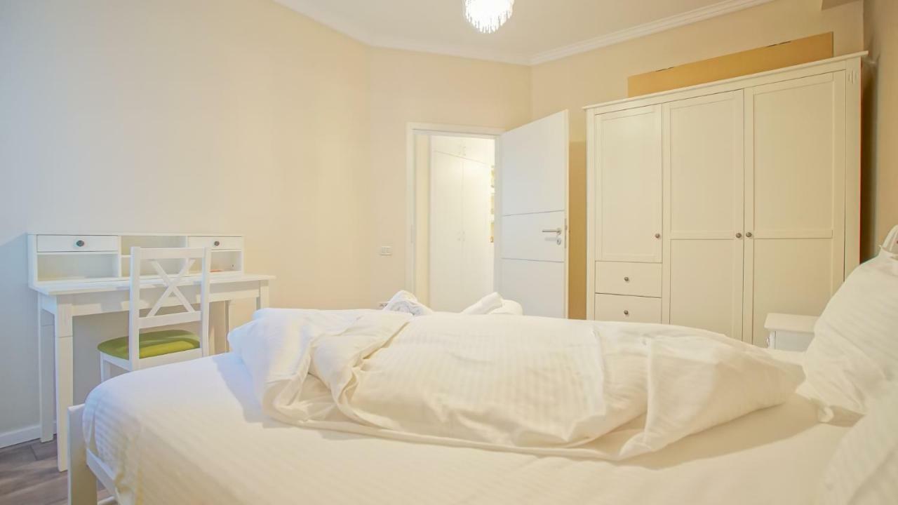 Cn2I Luxury Accommodation/Maior Cranta Braşov Extérieur photo